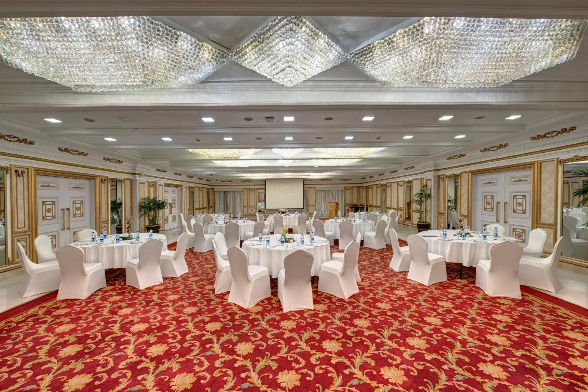 Pearl Continental Hotel, Bhurban Exterior photo