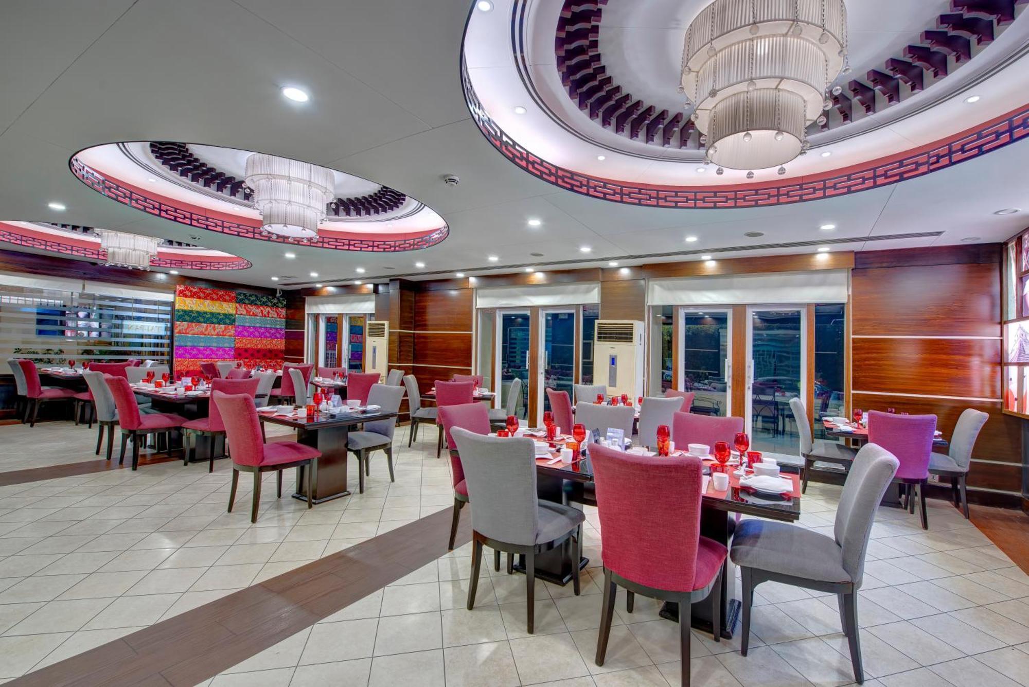 Pearl Continental Hotel, Bhurban Exterior photo